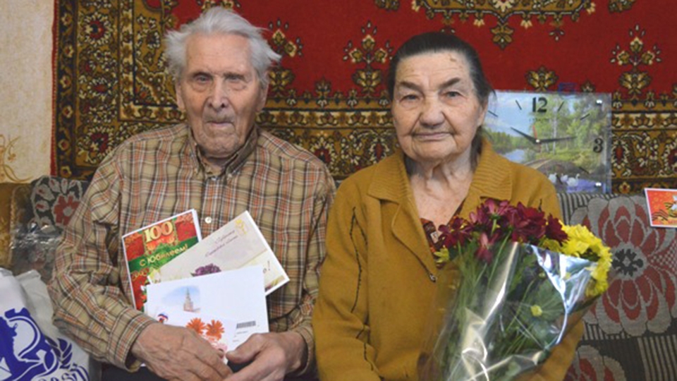 Президент поздравил участника Великой Отечественной войны со 100-летием