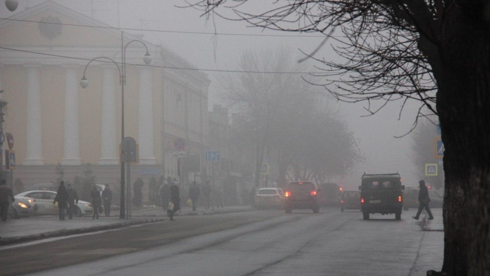 Четверг для саратовцев будет теплым и туманным
