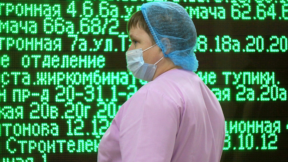 Коронавирус. Пациенты оскорбляют саратовских врачей и требуют выписки
