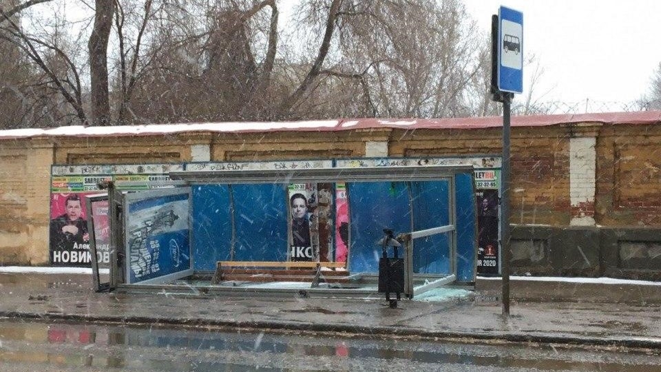 МЧС: завтра саратовцев ждут гроза и сильный ветер