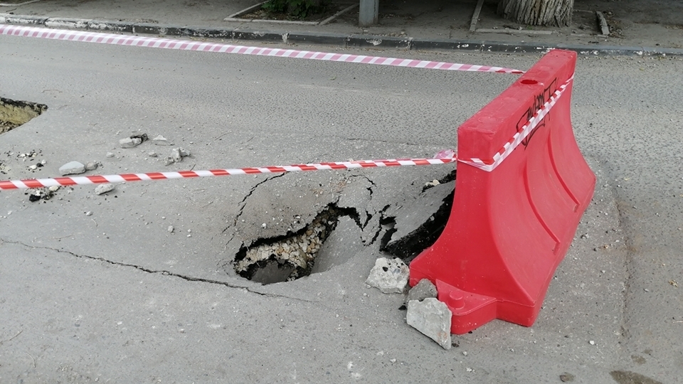 Работы "Т Плюс" ограничат движение транспорта в центре Саратова