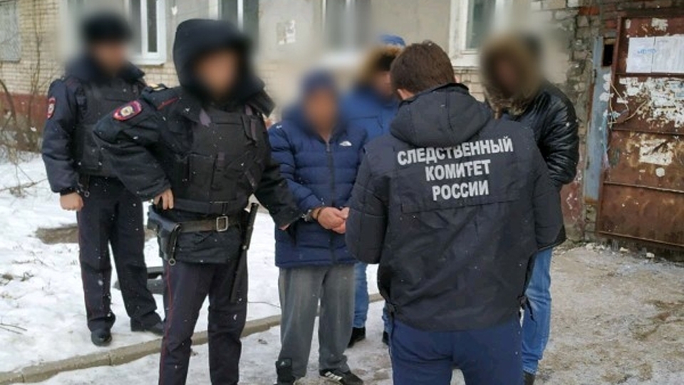 Саратовец защитил честь падчерицы и получил год ограничения свободы