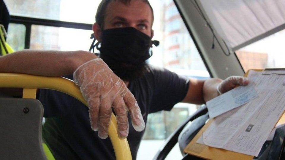 Без маски вел маршрутку. Суды продолжают штрафовать саратовцев