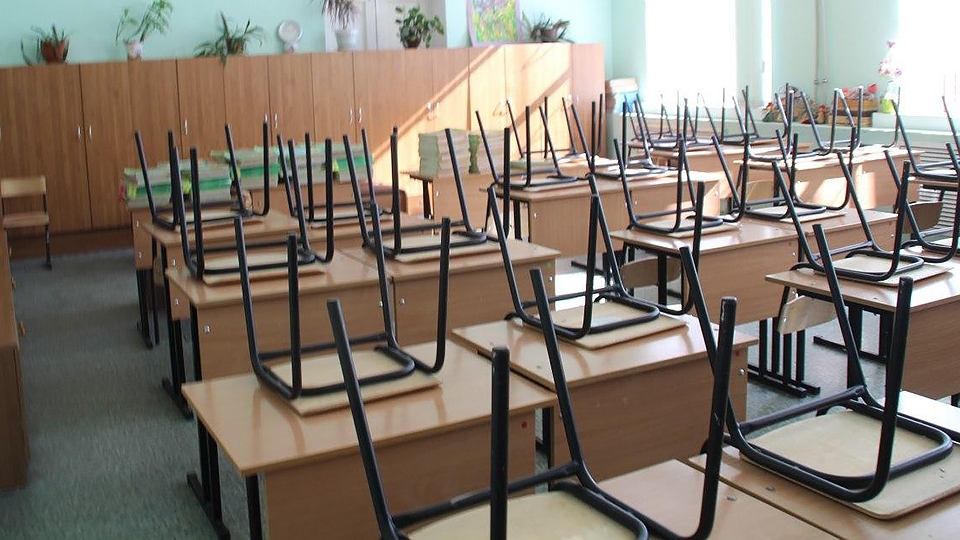 Пандемия. Еще в трех школах Саратова классы ушли на дистанционку