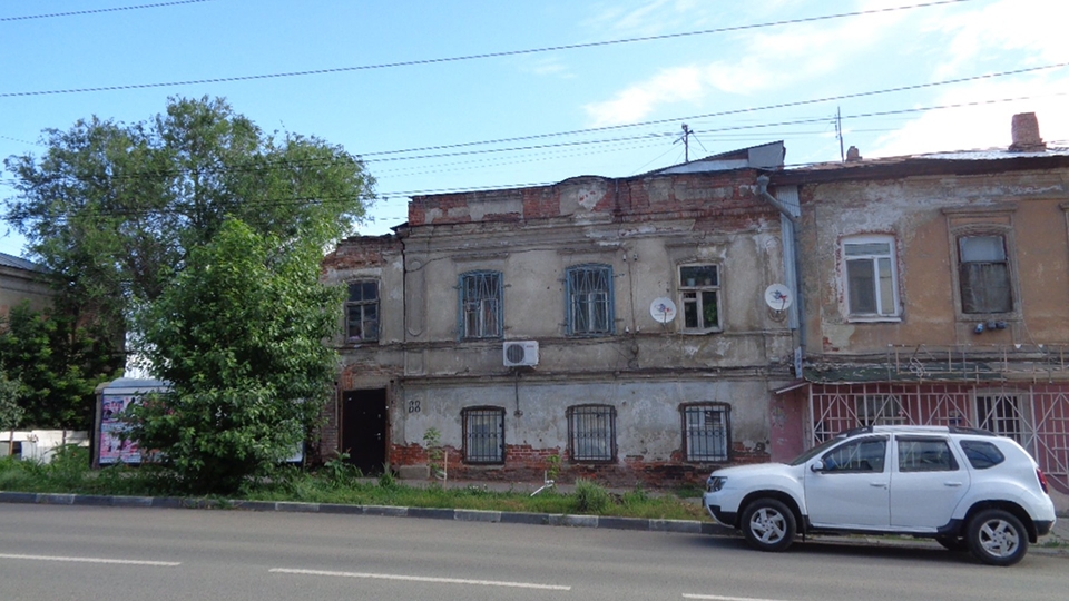 В центре Саратова снесут еще шесть старых домов