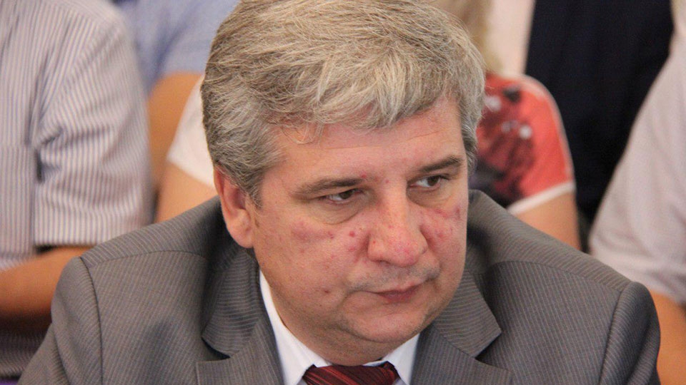 Антон Корнеев подал в отставку с поста заммэра Саратова