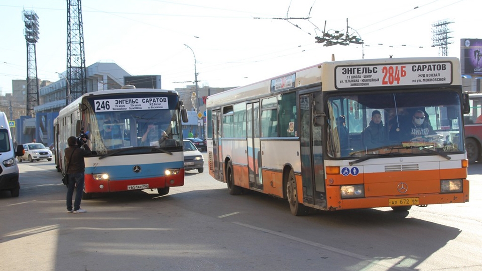 "Автокомбинат № 2" отказался обслуживать 15 пригородных маршрутов