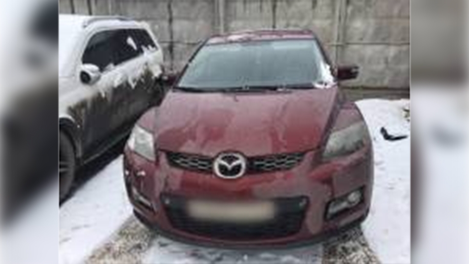 За долг в 800 тысяч рублей у жителя Саратова арестовали "Mazdа CX7"
