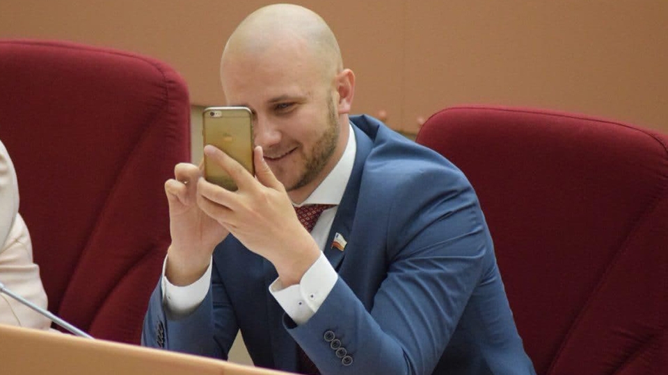 Жена саратовского депутата задекларировала 110 миллионов рублей