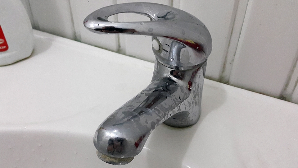 Без воды остались три улицы Ленинского района