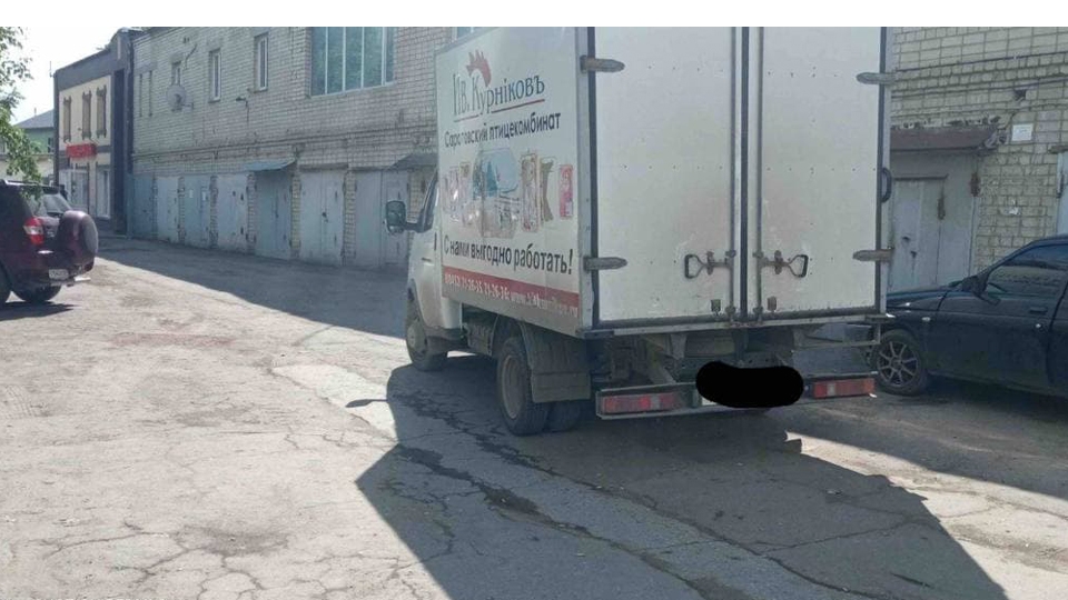 На Астраханской "Газель" задним ходом сбила пожилого мужчину