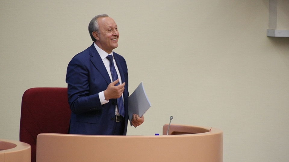 Валерий Радаев прибавил 11 строк в медиарейтинге глав регионов