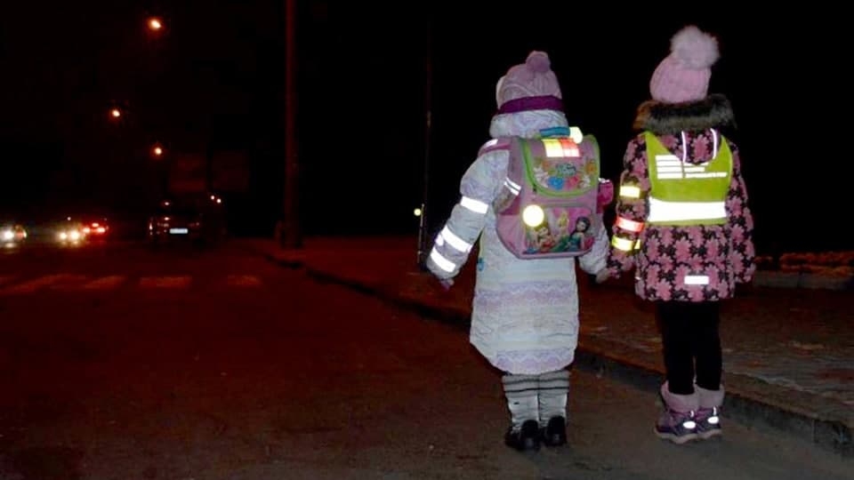 ГИБДД призывает юных саратовцев отражаться на дорогах