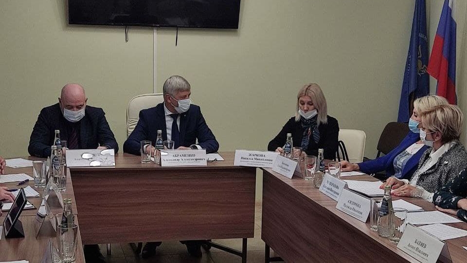 Саратовские "делороссы" подготовили пакет предложений к форуму с участием президента