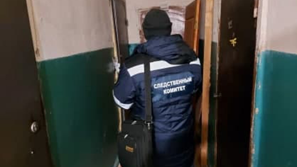 В квартире многоэтажки нашли труп 55-летнего мужчины
