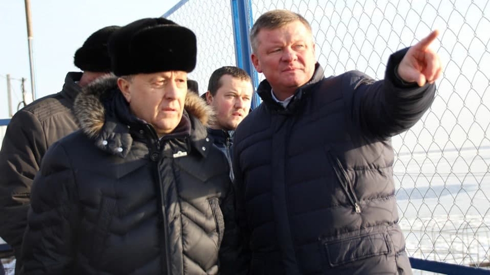 Уборка снега в Саратове. Валерий Радаев возмущен работой Михаила Исаева