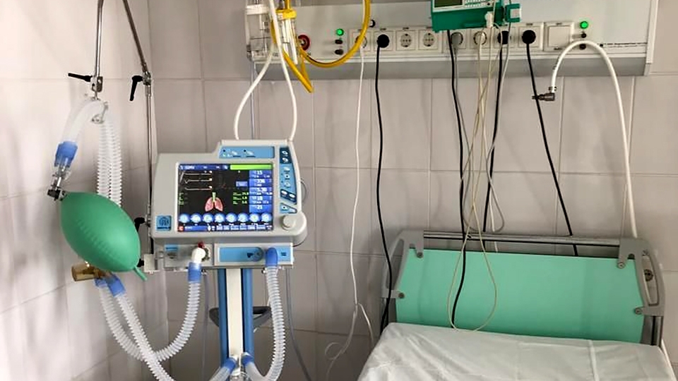 Ковид унес жизни еще пяти саратовцев от 41 года. По России рост