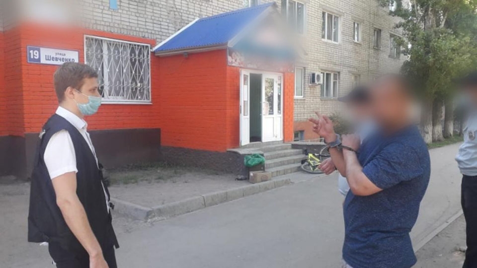 Ножом в грудь случайного прохожего. Убийце из Балакова вынесен приговор