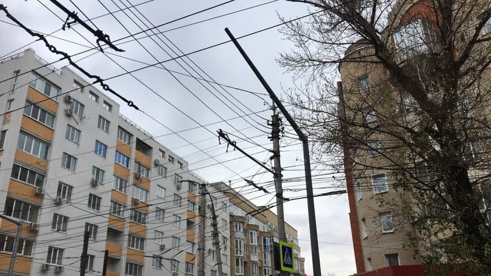 В Саратове еще на 111 участках дорог появятся знаки на консолях. Адреса
