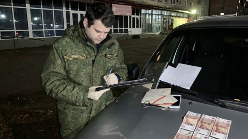 Проверяющий на железнодорожном транспорте осужден за взятку