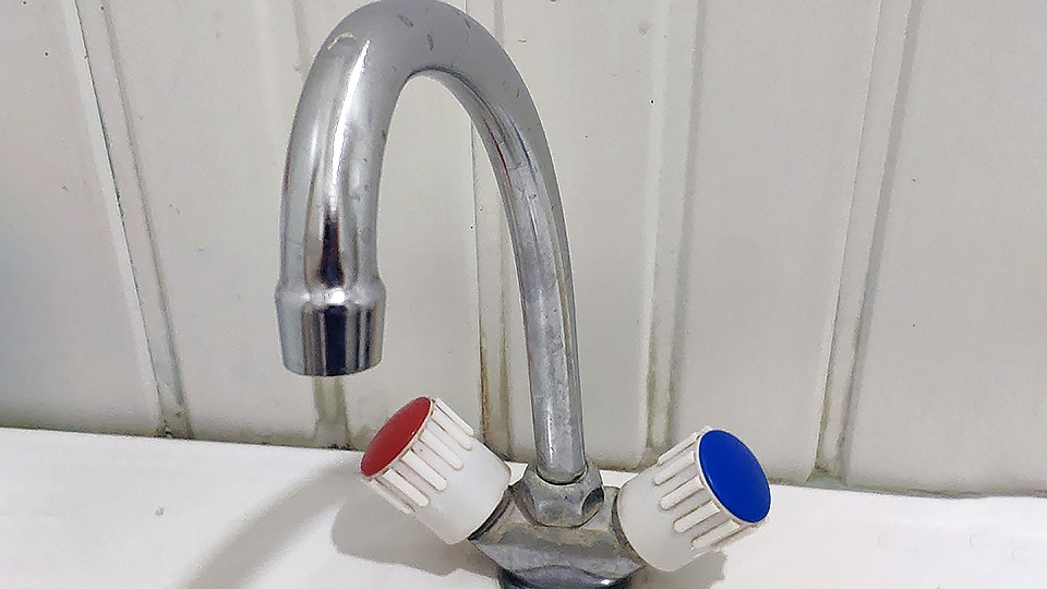 На четырех улицах Ленинского района до утра не будет воды