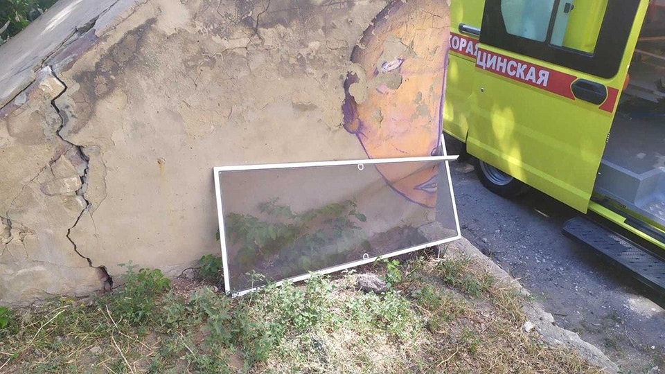 Под Саратовом трехлетний ребенок выпал из окна пятого этажа