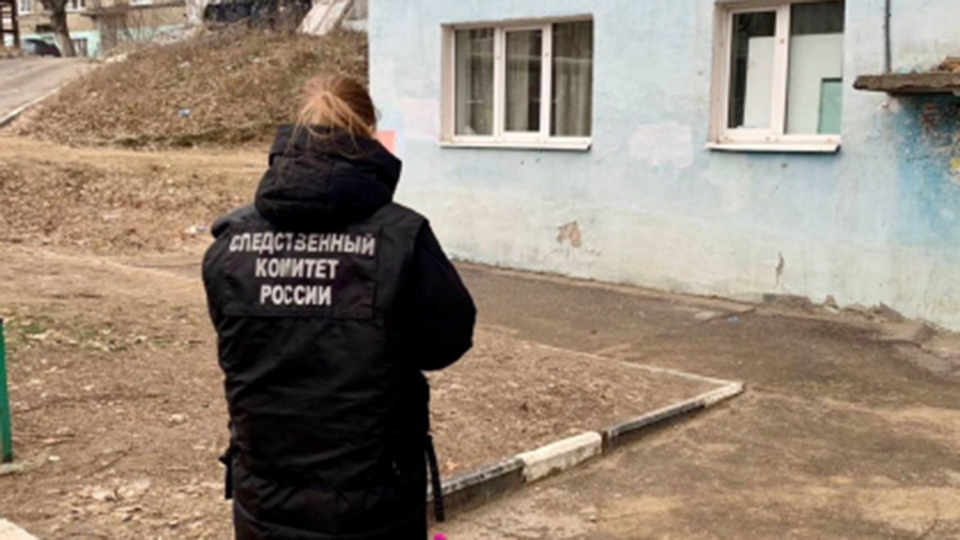 В Ленинском районе в подъезде дома нашли труп избитого жильца