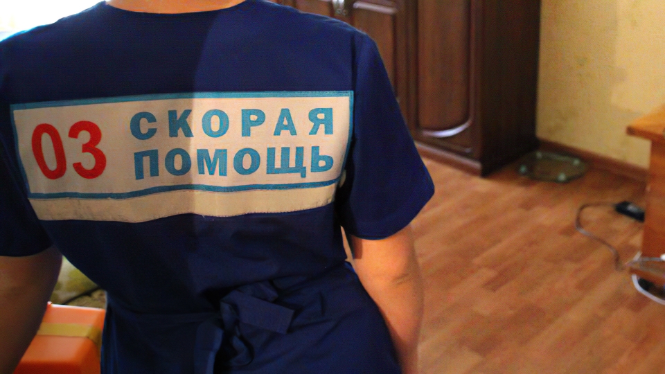 Пациент стал фигурантом уголовного дела за угрозы ножом фельдшерам скорой помощи