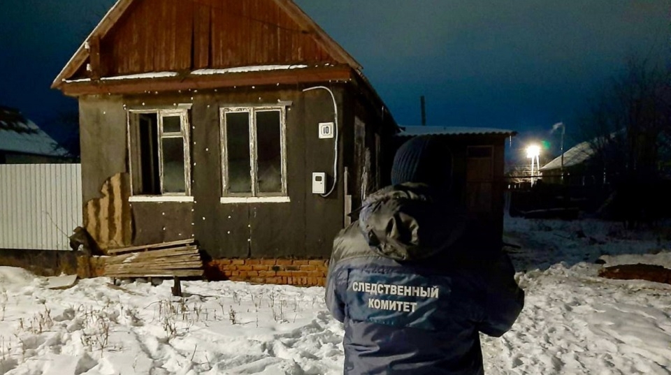 На пожаре в Ершове погиб неосторожно куривший мужчина