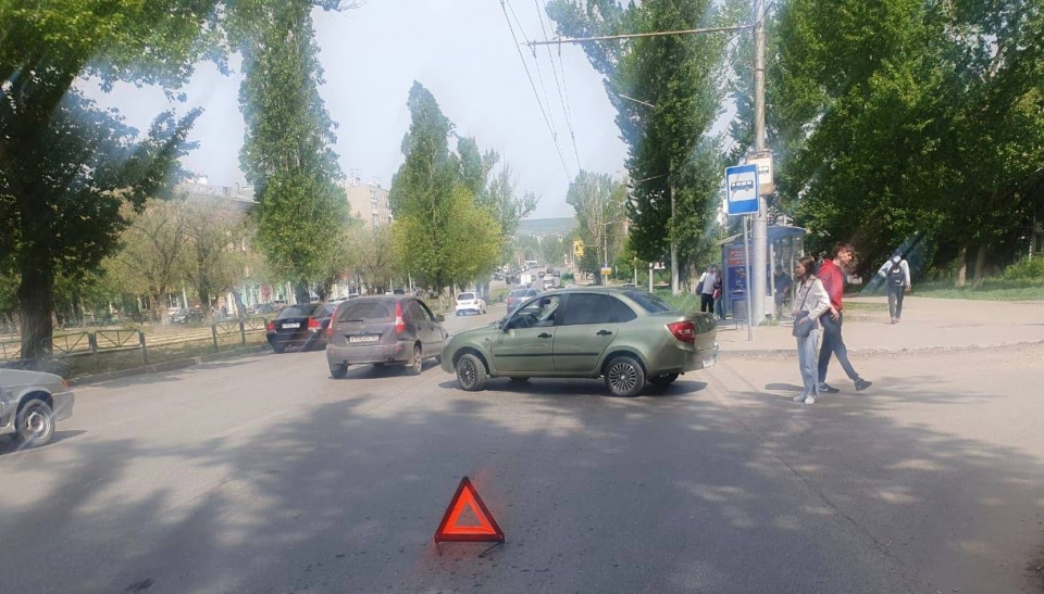 В Заводском районе девушка на "Гранте" сбила пожилую женщину