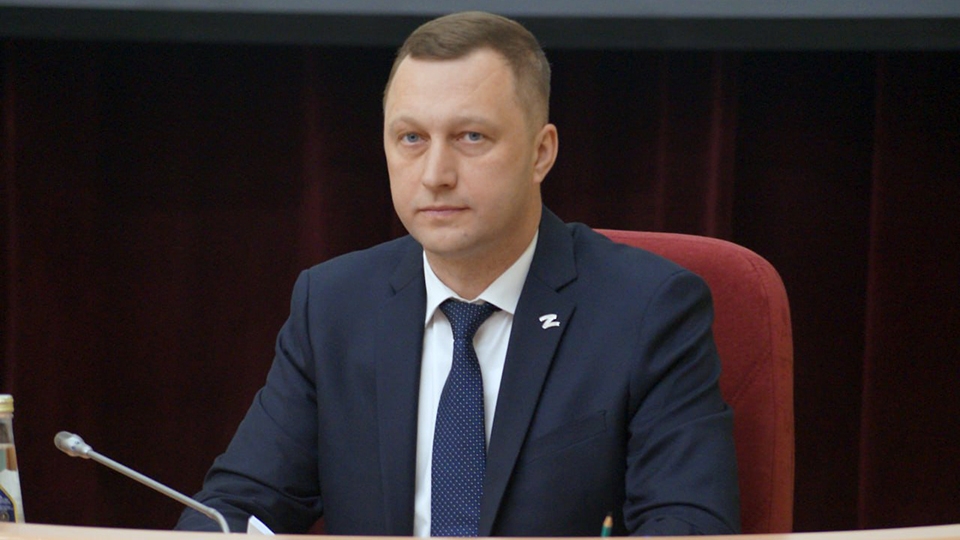 СМИ реже упоминали саратовского губернатора, но он поднялся в медиарейтинге