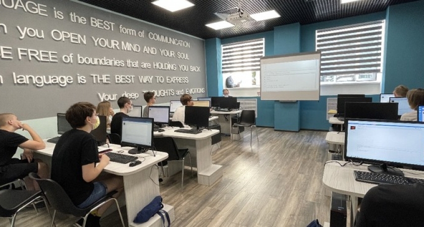 Как получить профессию будущего и престижную работу: IT-колледж "Академия ТОП" проводит День открытых дверей
