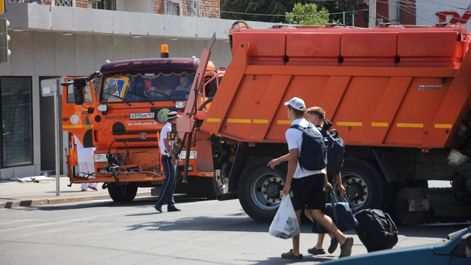 Для проведения забега в Саратове закроют улицы для проезда и парковки транспорта