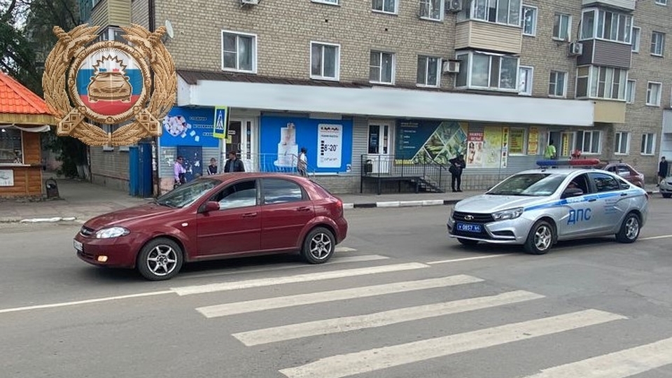 ГИБДД: саратовские водители сбили женщину и ребенка