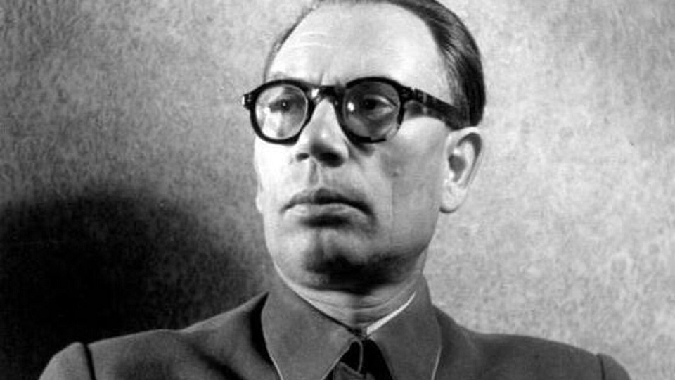 В Саратове лже-чекист обвинил пенсионера в измене родине и обманул почти на 3 млн