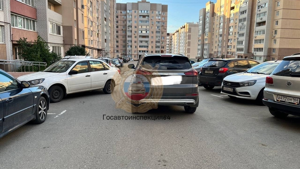 В Солнечном-2 кроссовер сбил маленького мальчика