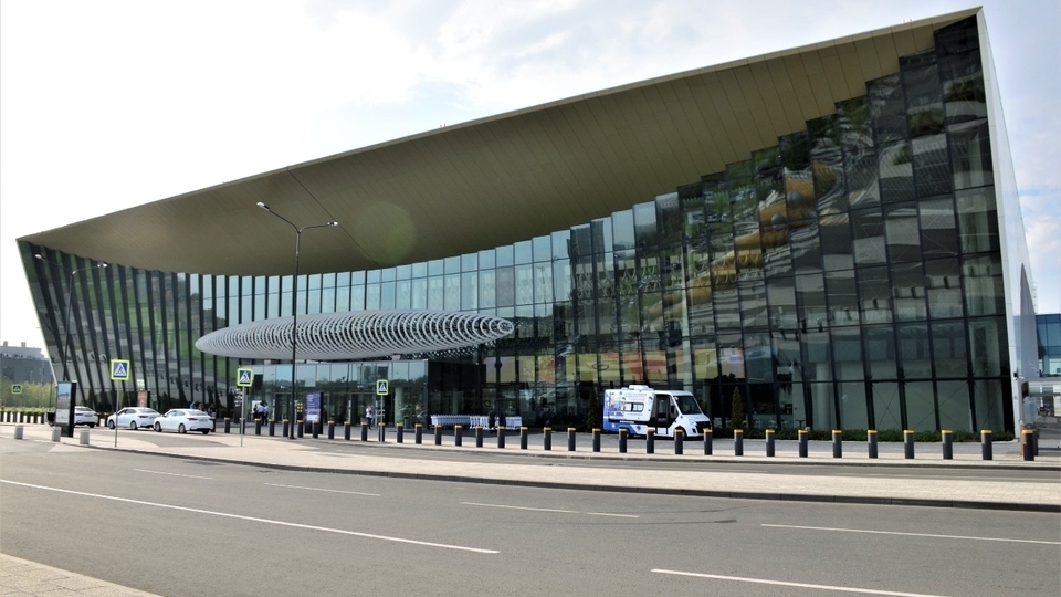 Угроза БПЛА. Саратовский аэропорт опять закрыли на прием и выпуск рейсов