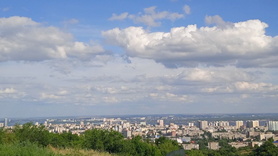 В субботу столбик саратовских термометров поднимется до +33°